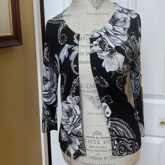 WHITE HOUSE BLACK MARKET FLORAL CARDIGAN W/RHINESTONES:PREOWNED SMALL - Picture 3 of 14